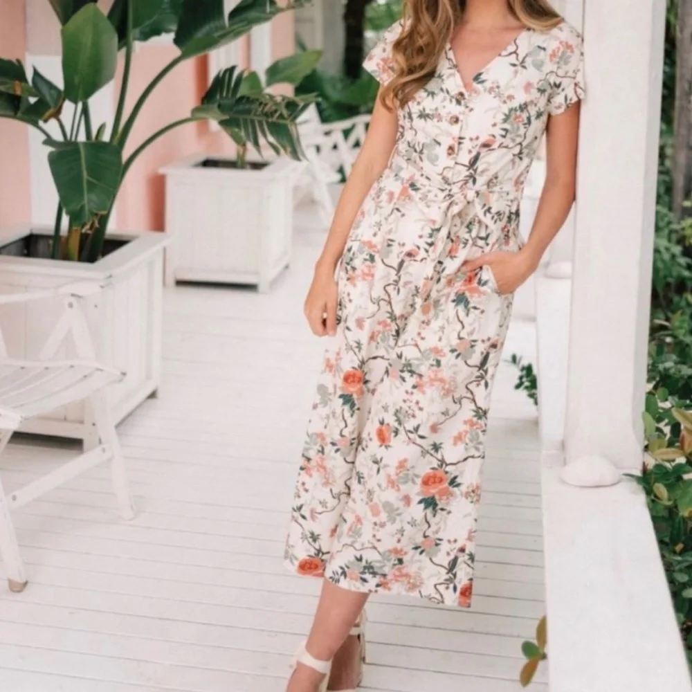 Gal Meets Glam Sophia Jumpsuit 6 - Picture 3 of 5